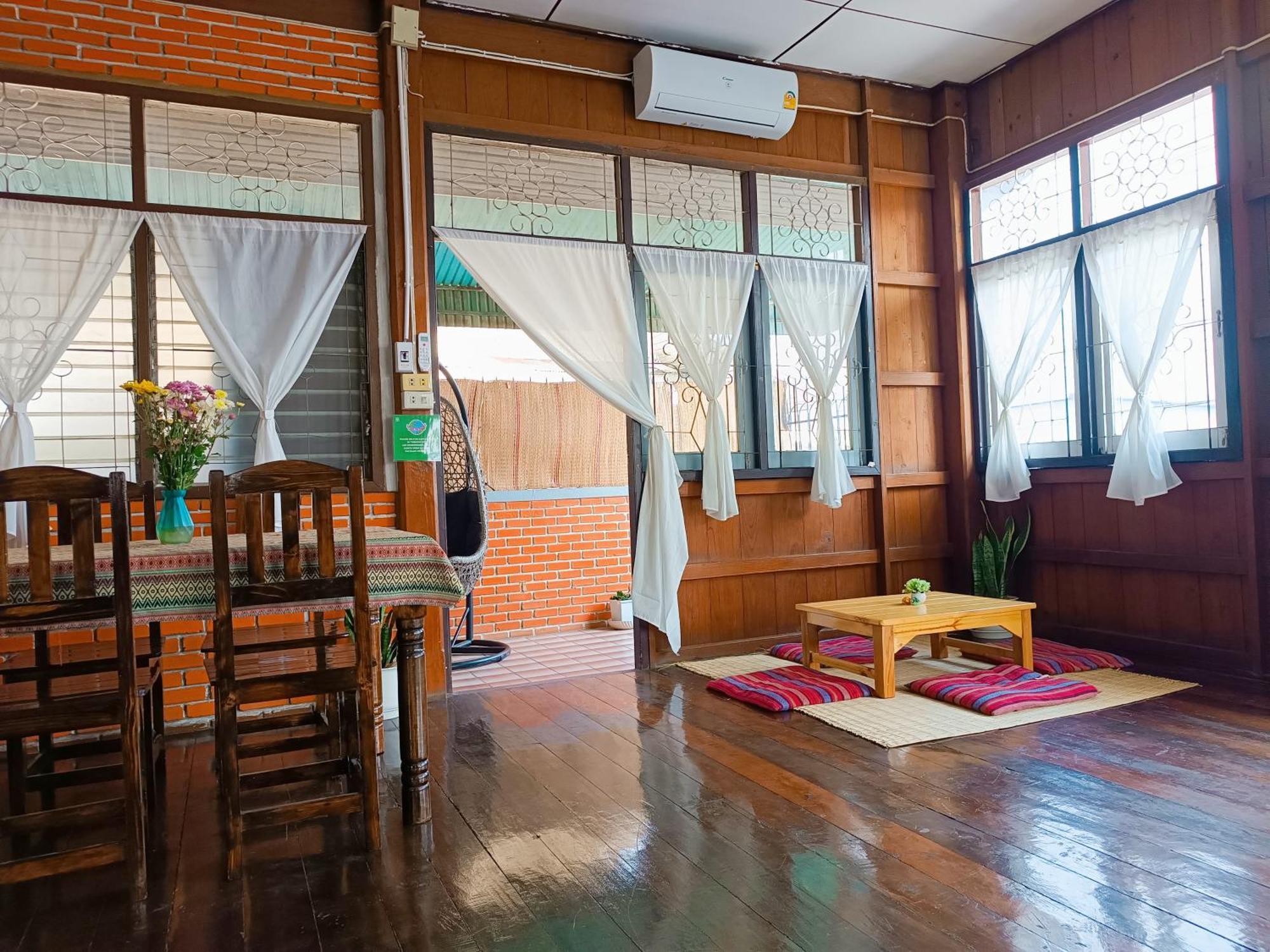 Pai Baan Homestay ปายบ้าน โฮมสเตย์ ถนนคนเดินปาย Exteriér fotografie